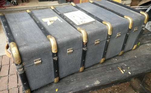 Awe-inspiring!!! Very large Antique Steamers Chest (1000 x 330 x 510mm)