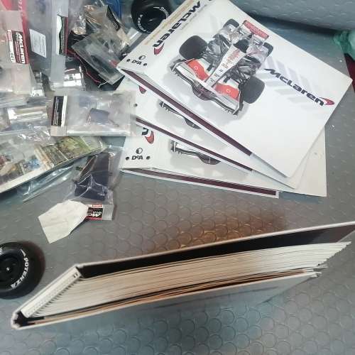 Massive!! Build your own McLaren MP4/23 | 1:8 Model kit and books