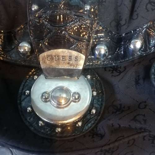 Stunning!!! Guess Handbag