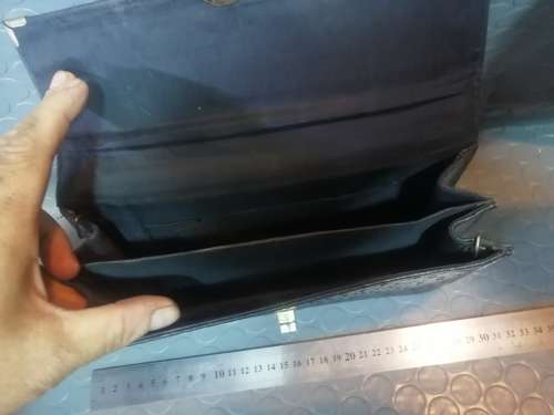 Very stylish ostrich leather handbag!!