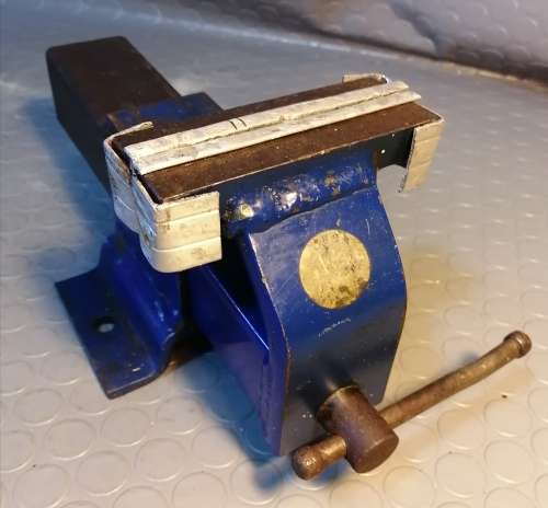 Very nice Record Bench Vice