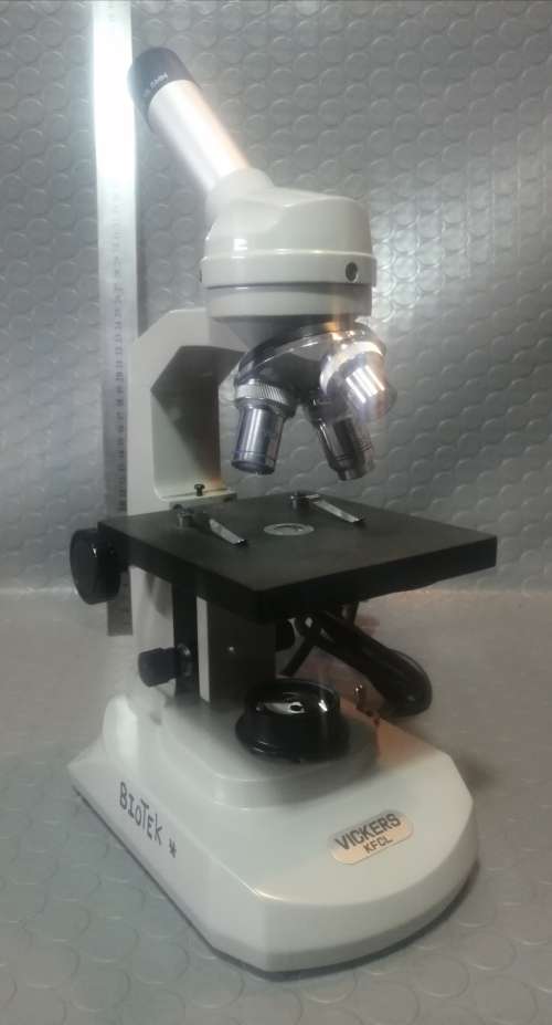 Large Vickers KFCL Professional Ectron Microscope In Case (Working)