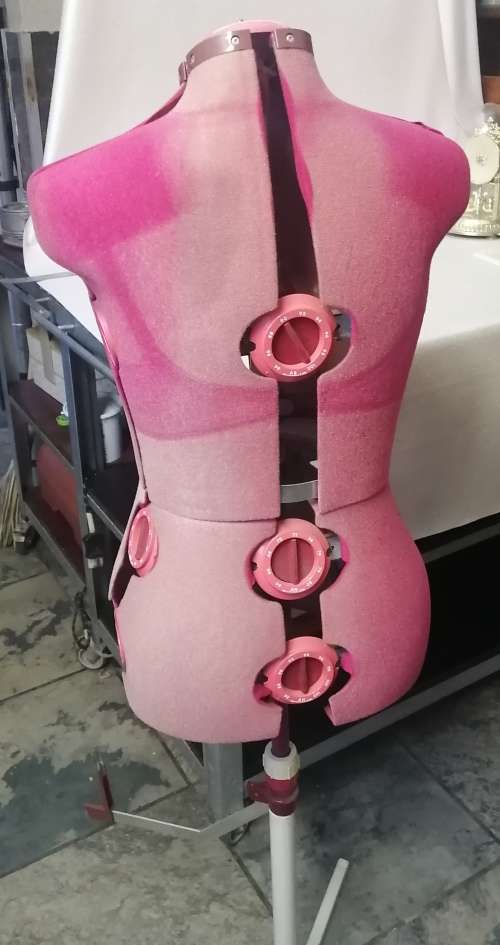 Adjustable Diana D - XLarge, Dressmaker Sewing Dummie.