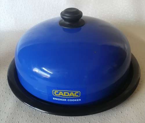 Complete cadac smoker cooker with smoking dust. (Like new)