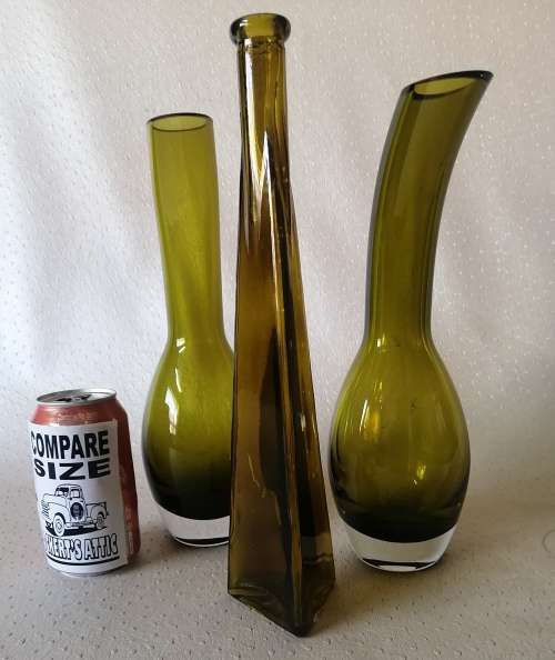 Very modish flower vase set