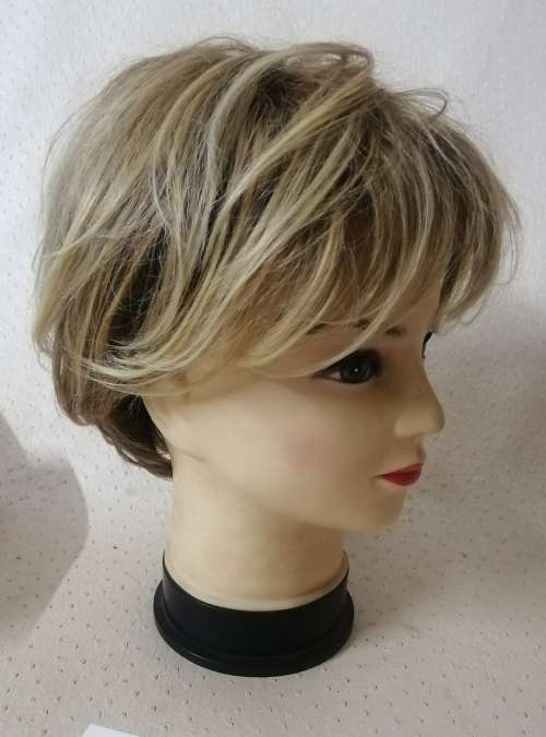 Very Exquisite Original Jon Renau smartlace wig