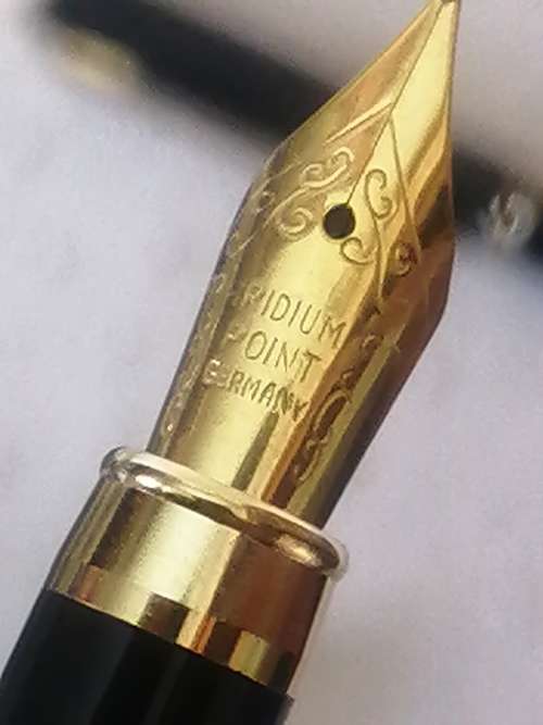 Vintage Reader`s digest foutain fill pen set (Never used)