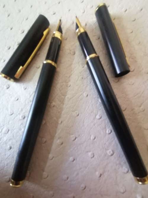 Vintage Reader`s digest foutain fill pen set (Never used)