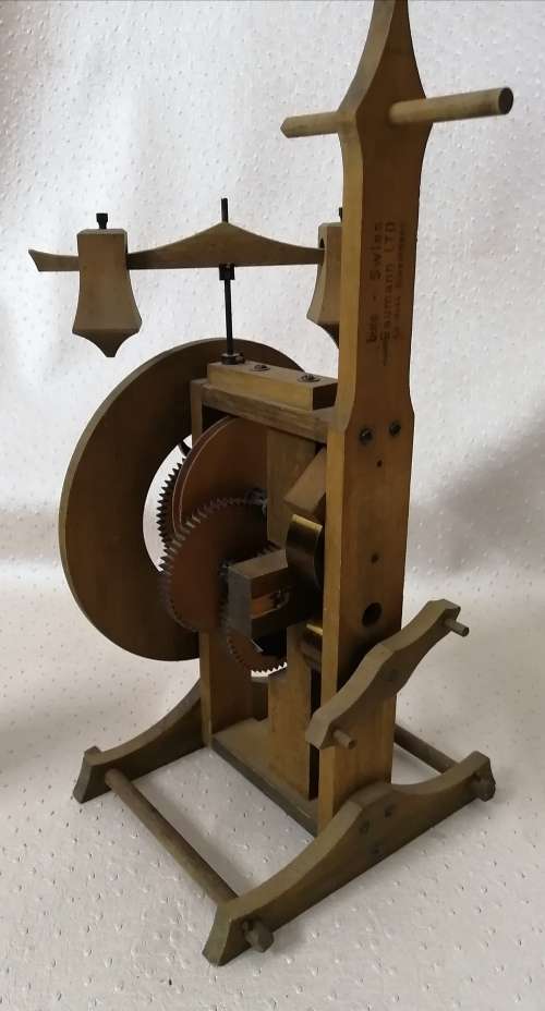 Extremely Rare Buco Swiss Baumann LTD CH-9444 Diepoldsau Wooden Gears MCDL Mantle Clock.