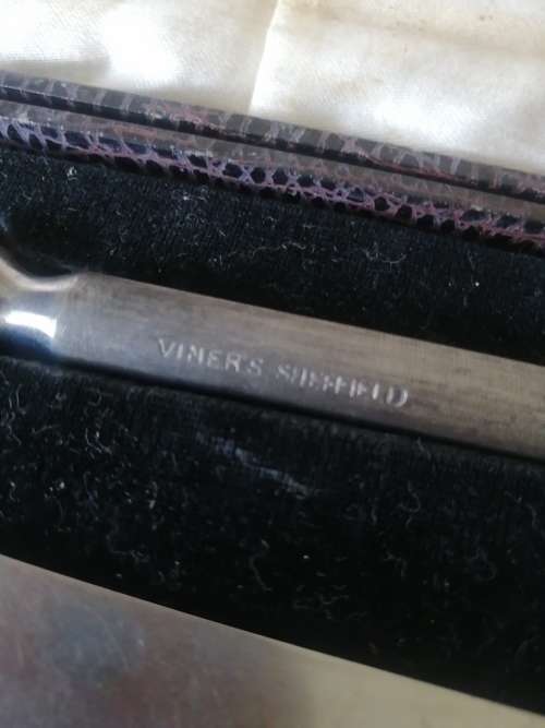 Antique Ivory Viners of Sheffield Carving Set