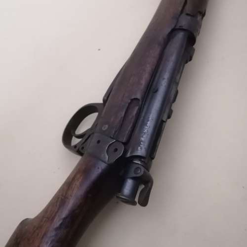 1900`s WWI and WWII Lee Enfield Rifle (Deactivated)