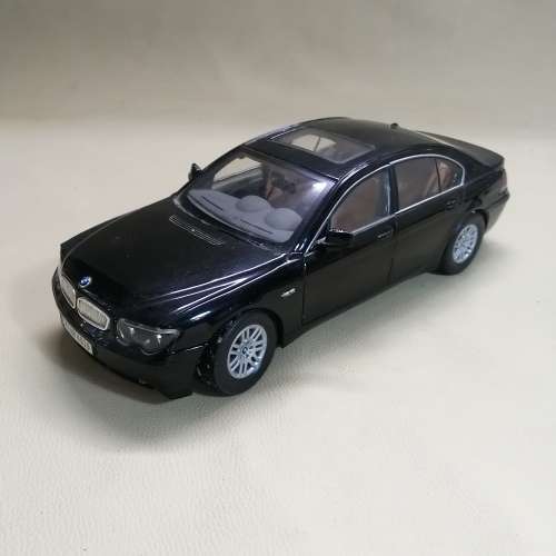 MOTOR MAX 1/18 BMW 7シリーズ E65