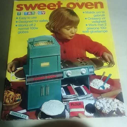 Vintage Easy Bake Sweet Oven from Titantoy (Brand New in Box)