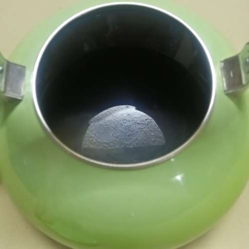 Original 1,6 Liter Enamel Le Creuset Whistle Kettle
