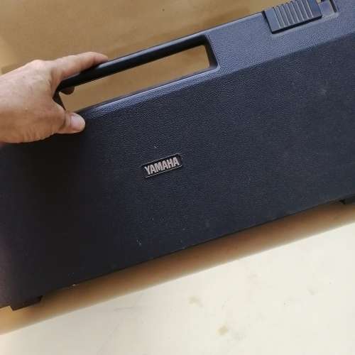 YAMAHA PORTASOUND PC 100 COMPLETE WITH PLAY CARDS AND CASE