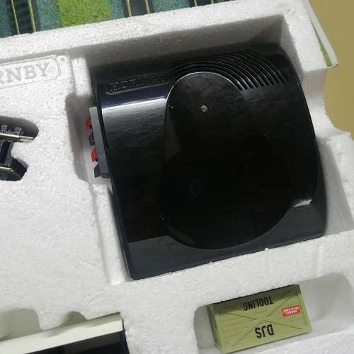 HORNBY RAILMASTER ELINK PC MODEL RAILWAY CONTROL SYSTEM AND TRAIN SET - COMPLETE LIKE NEW