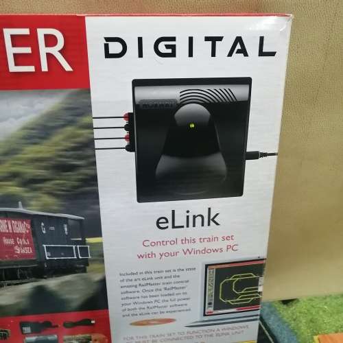 HORNBY RAILMASTER ELINK PC MODEL RAILWAY CONTROL SYSTEM AND TRAIN SET - COMPLETE LIKE NEW