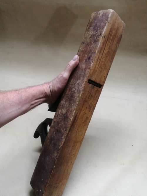 ANTIQUE 1800`S CARPENTERS PLANE - 570MM
