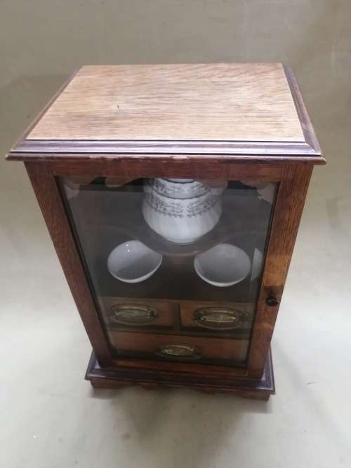 MAGNIFICENT!!! RARE ANTIQUE EDWARDIAN SOLID OAK SMOKERS CABINET