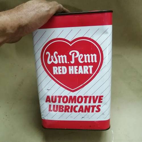 VINTAGE WM PENN RED HEART 5LT GEAR OIL TIN - SEALED AND FULL
