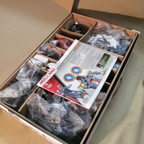 GIGANTIC 1220 MM MECCANO MECCANOID G15 KS PERSONAL ROBOT