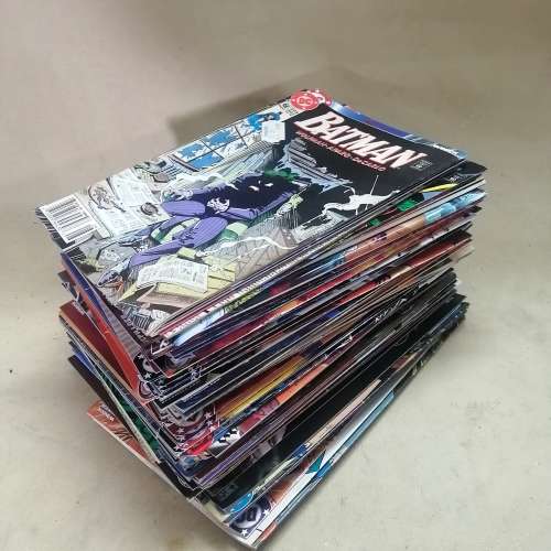 ABSOLUTELY GIGANTIC BATMAN COMIC BOOK COLLECTION - 96 BOOKS