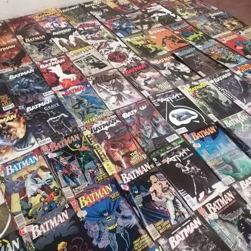 ABSOLUTELY GIGANTIC BATMAN COMIC BOOK COLLECTION - 96 BOOKS