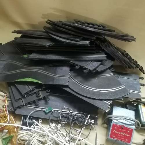 ABSOLUTELY MASSIVE COMPLETE VINTAGE SCALEXTRIC SET 1/32 SCALE