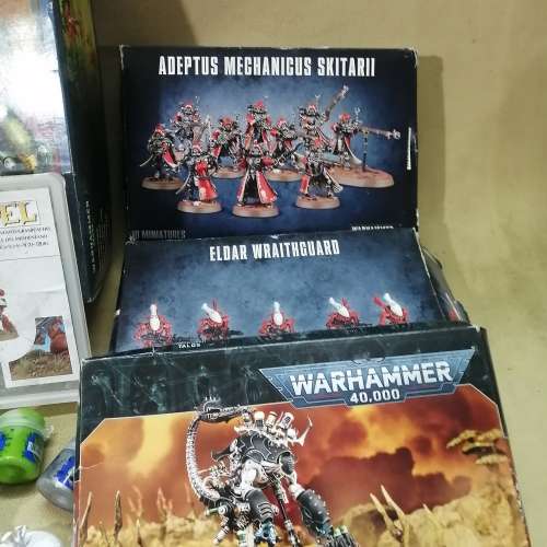 ABSOLUTELY MASSIVE WARHAMMER 40 000 MODEL PROJECT