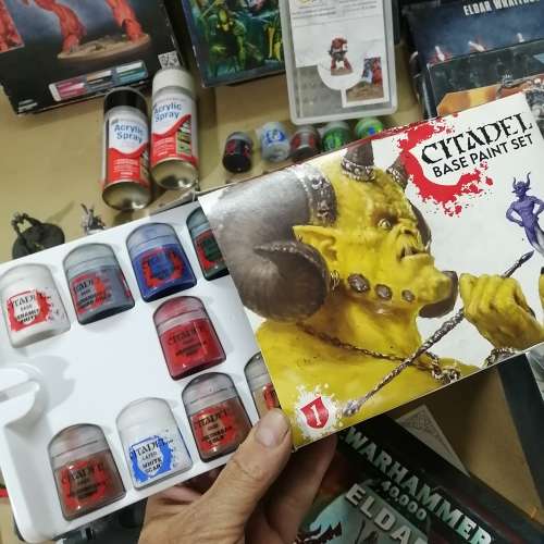 ABSOLUTELY MASSIVE WARHAMMER 40 000 MODEL PROJECT