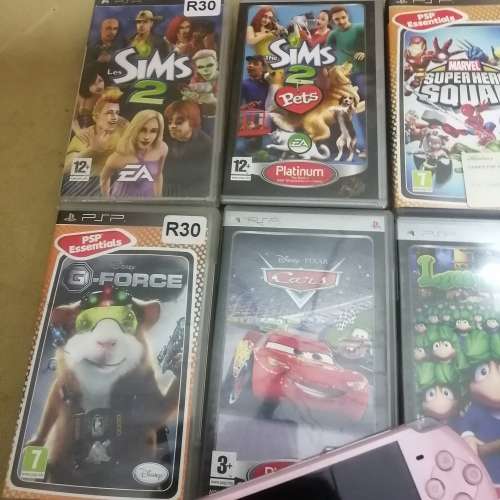 MASSIVE SONY PSP AND GAMES BUNDLE - VERY GOOD COMPLETE WORKING CONDITION