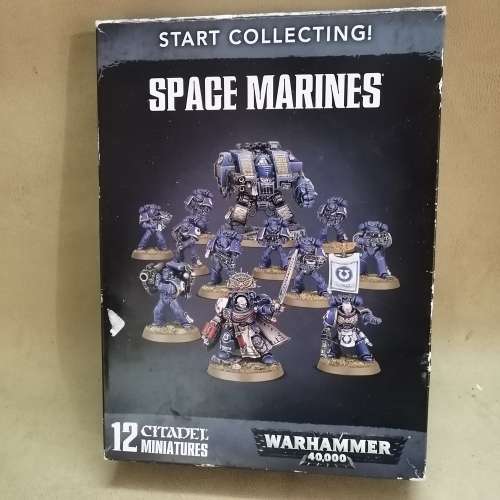 WARHAMMER 40000 BUILDING KIT COMPLETE IN BOX