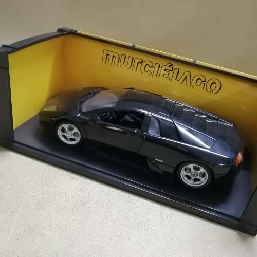LAMBORGHINI MURCIELAGO 1:18 DIE CAST - GATE