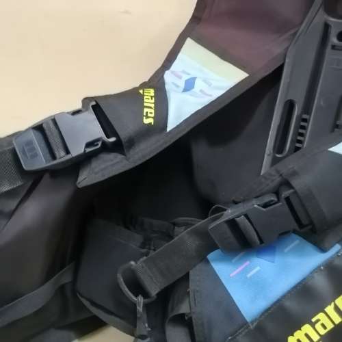 VERY EXPENSIVE MARES VECTOR PRO DIVING VEST - SIZE MEDIUM LIKE NEW