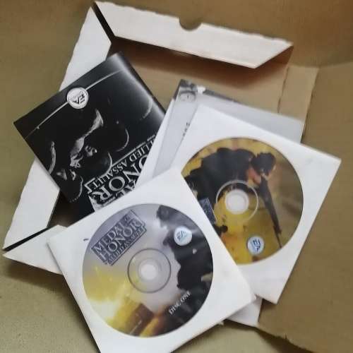 HIGHLY COLLECTABLE MEDAL OF HONOR CROSSFIRE BIG BOX PC GAME - COMPLETE IN BOX