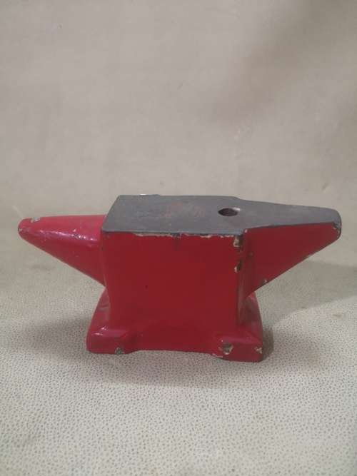 VINTAGE JEWELERS 2KG ANVIL
