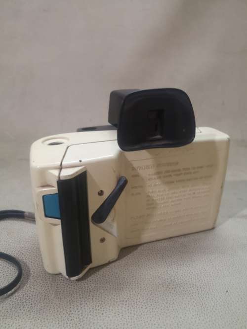 VINTAGE SWINGER POLAROID SWINGER ENAMEL CAMERA