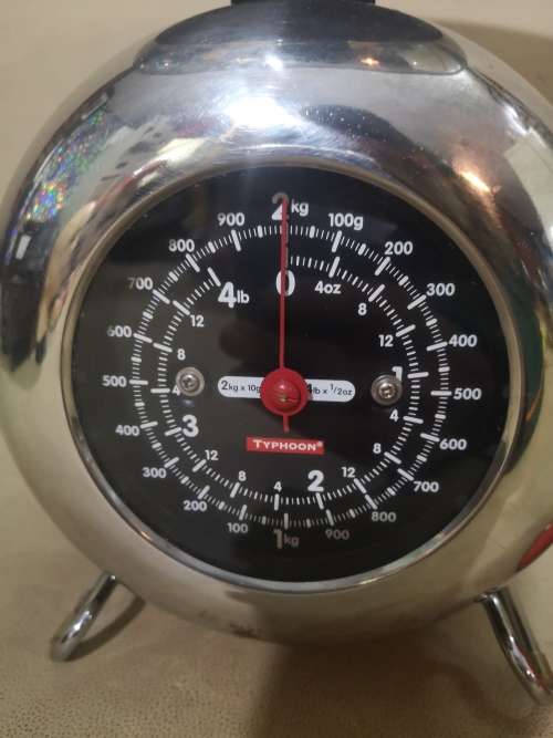 MAGNIFICENT VINTAGE TYPHOON STAINLESS STEEL KITCHEN SCALE - VERY GOOD CONDITION