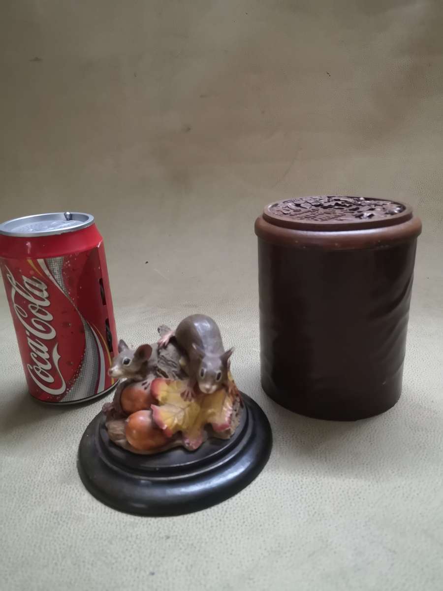 Country Collection of Knysna `Mice On Wildbrambles` Ornament - Limited Edition No: 1325/5000