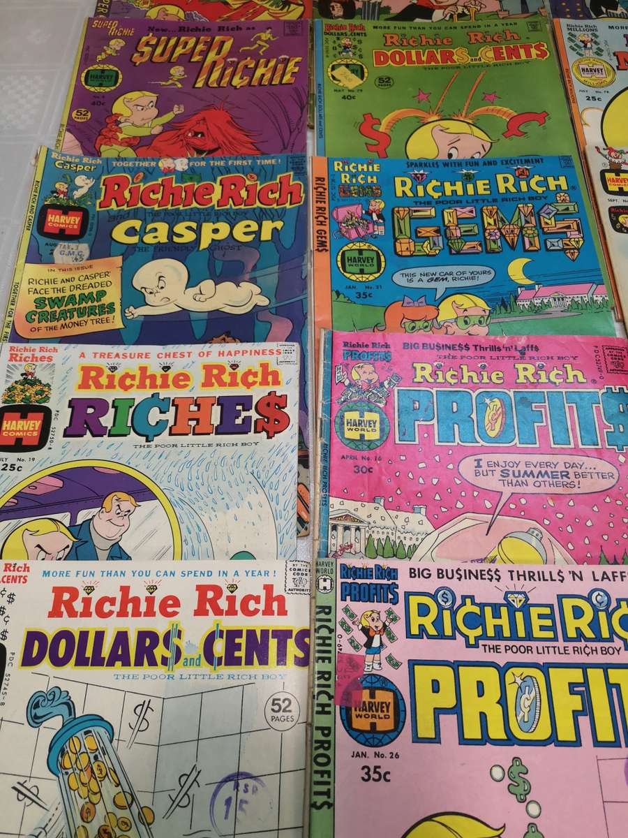 HUGE COLLECTION OF VINTAGE RICHIE RICH COMIC BOOKS