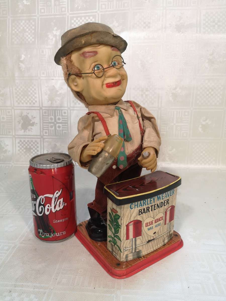 Vintage Battery D.K Trademark Litho Charley Weaver Bartender Tin Toy, Japan
