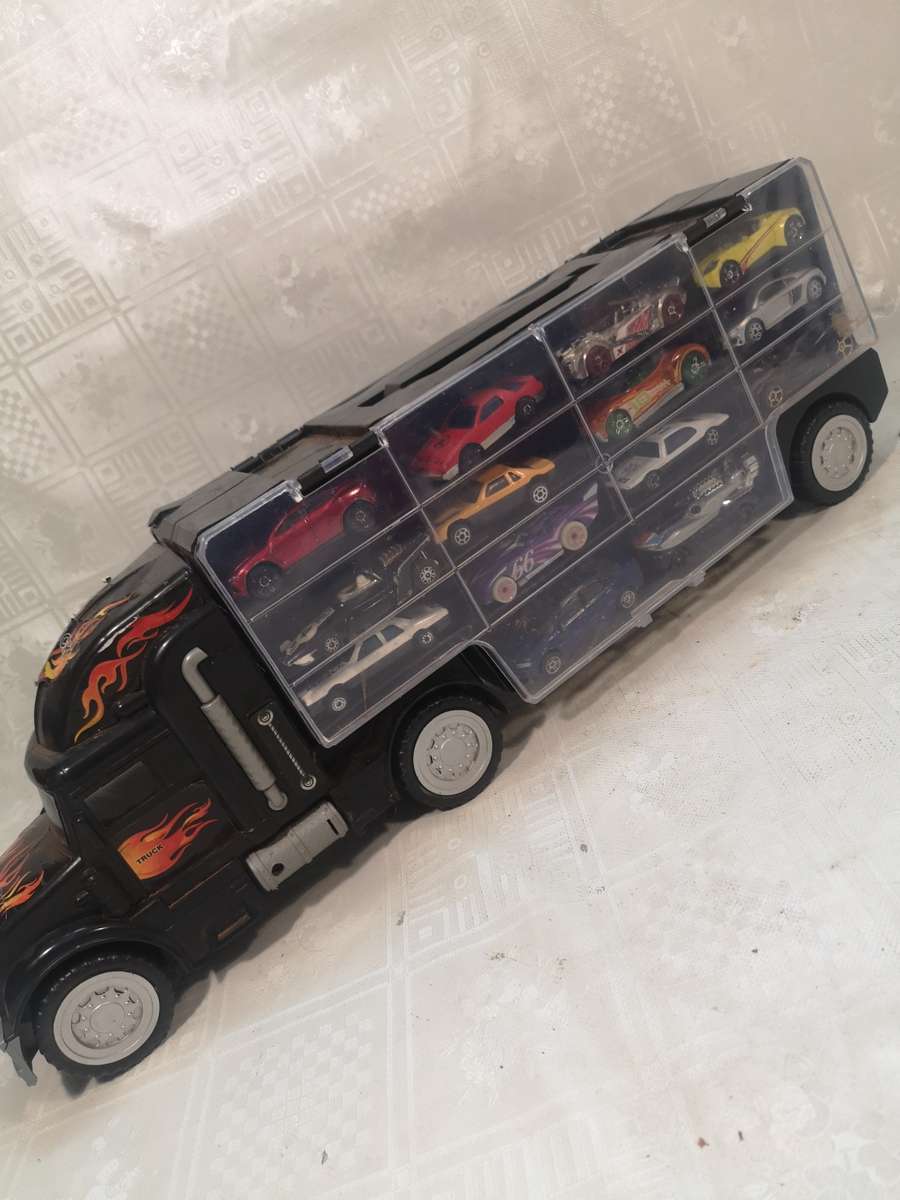 Vintage Truck Carrying Case With Die Cast Cars