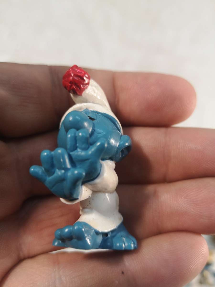 VINTAGE PEYO SMURF 28 OF 35