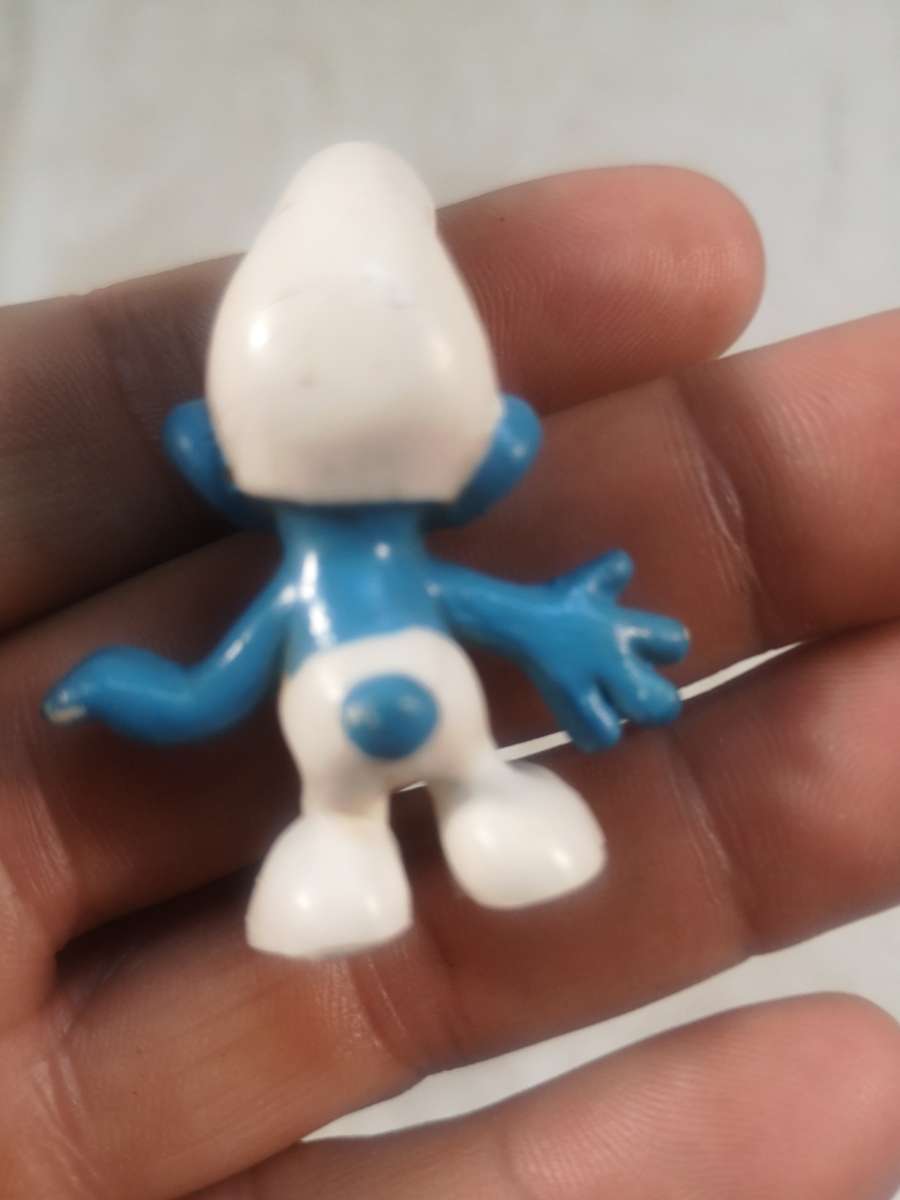 VINTAGE PEYO SMURF 18 OF 20