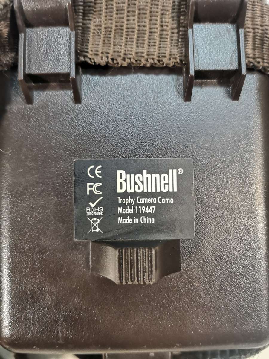 BUSHNELL TROPHY CAM HD TRAIL CAMERA - MODEL 119447 - TESTED WORKING