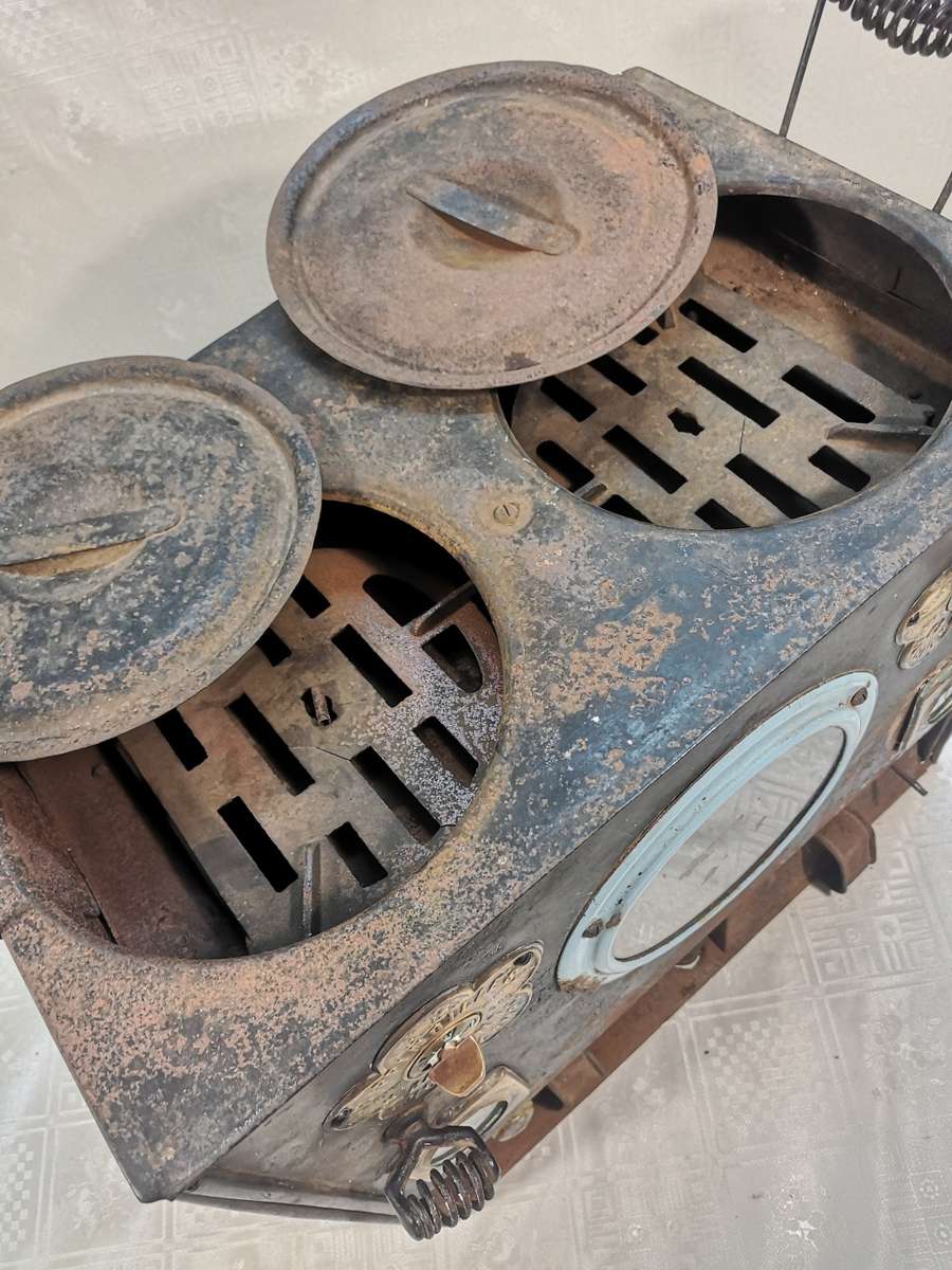 ANTIQUE RIPPINGILLES KEROSENE COOKING STOVE