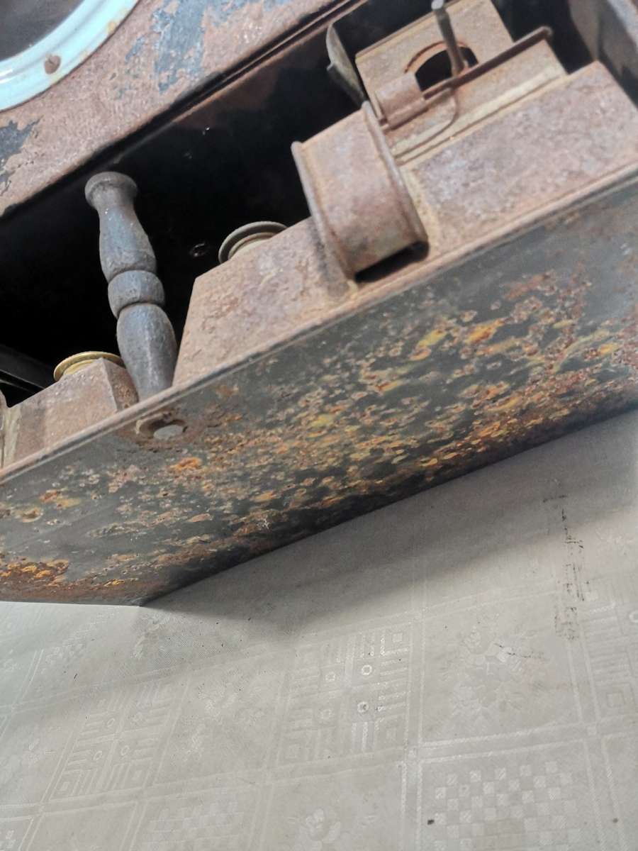 ANTIQUE RIPPINGILLES KEROSENE COOKING STOVE