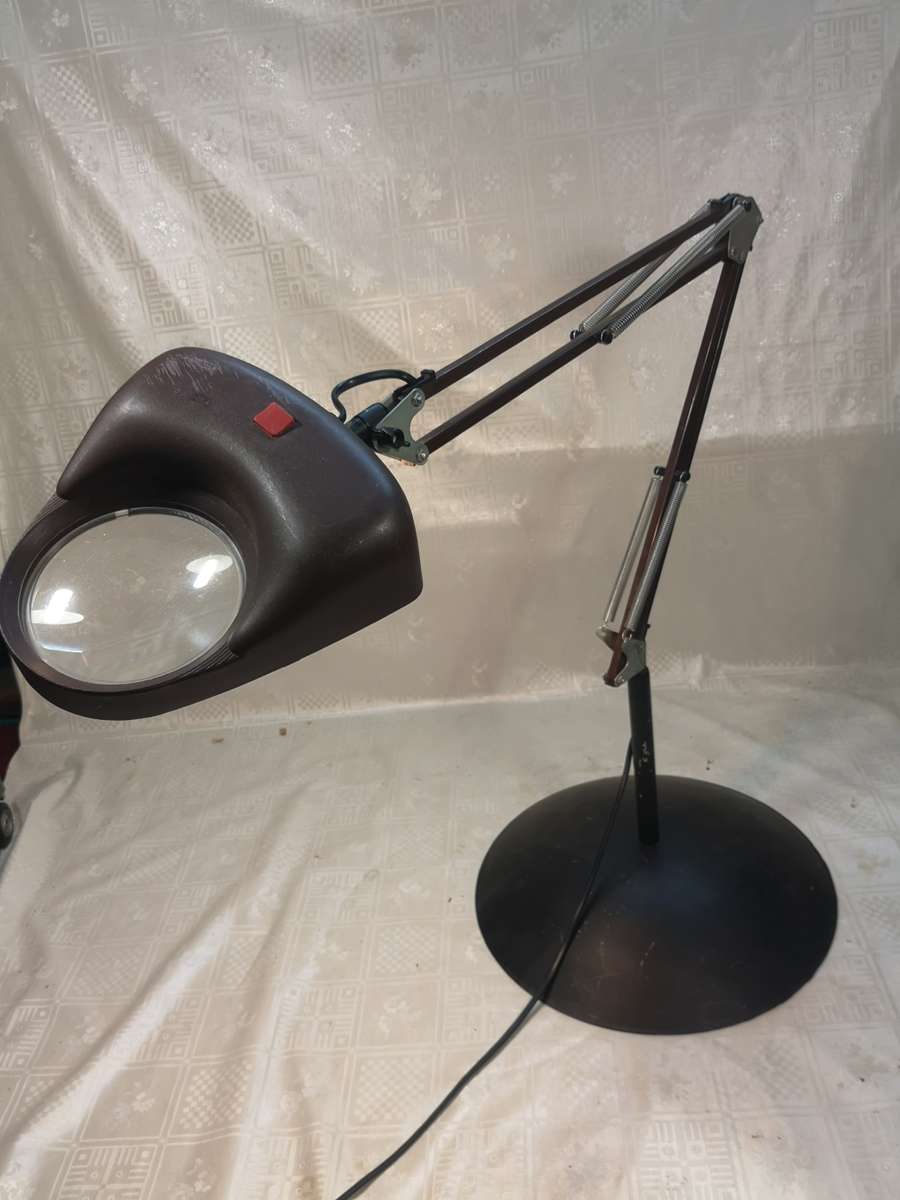 VINTAGE COCO ART ANGLEPOISE MAGNIFYING LAMP