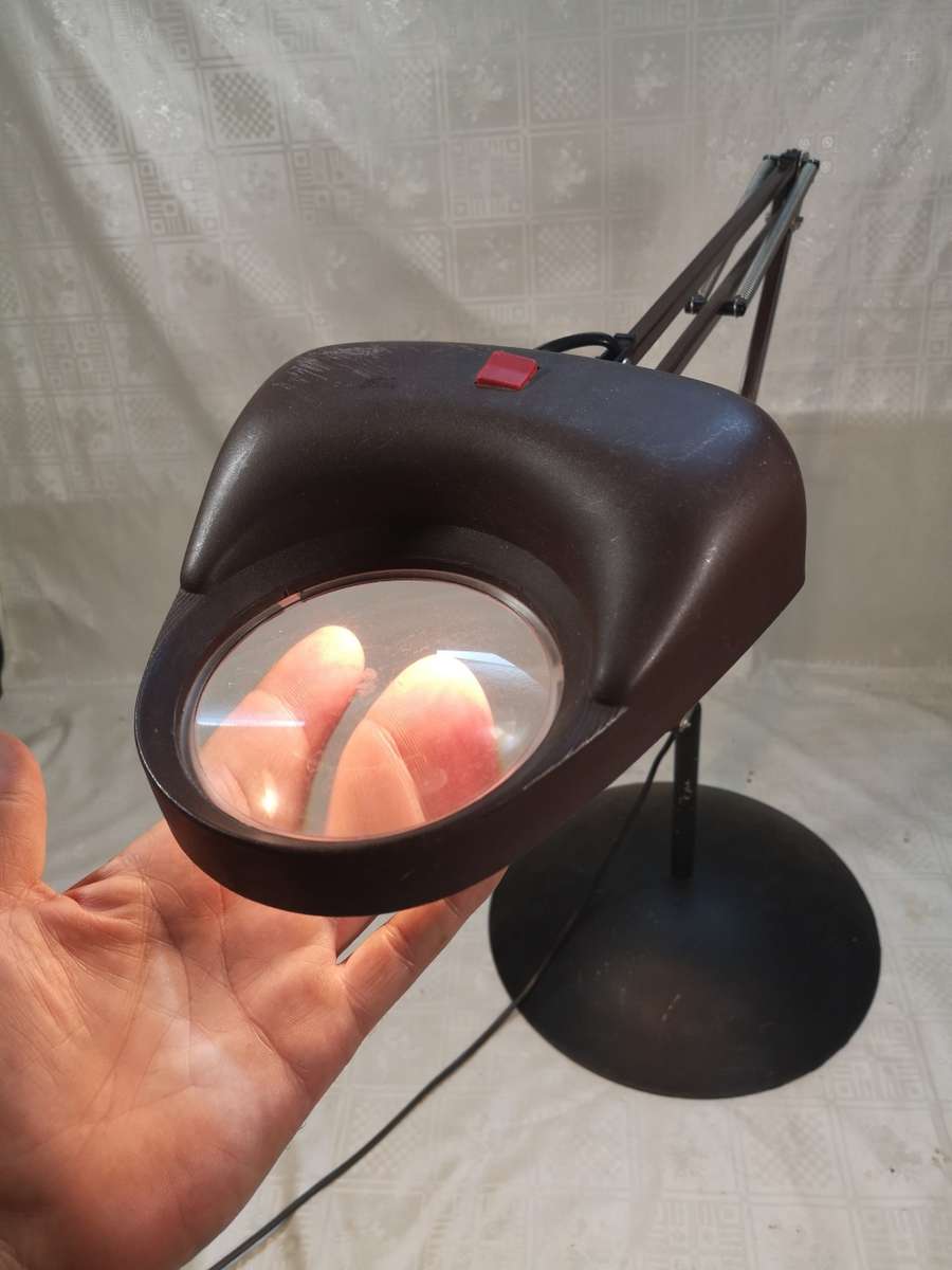 VINTAGE COCO ART ANGLEPOISE MAGNIFYING LAMP