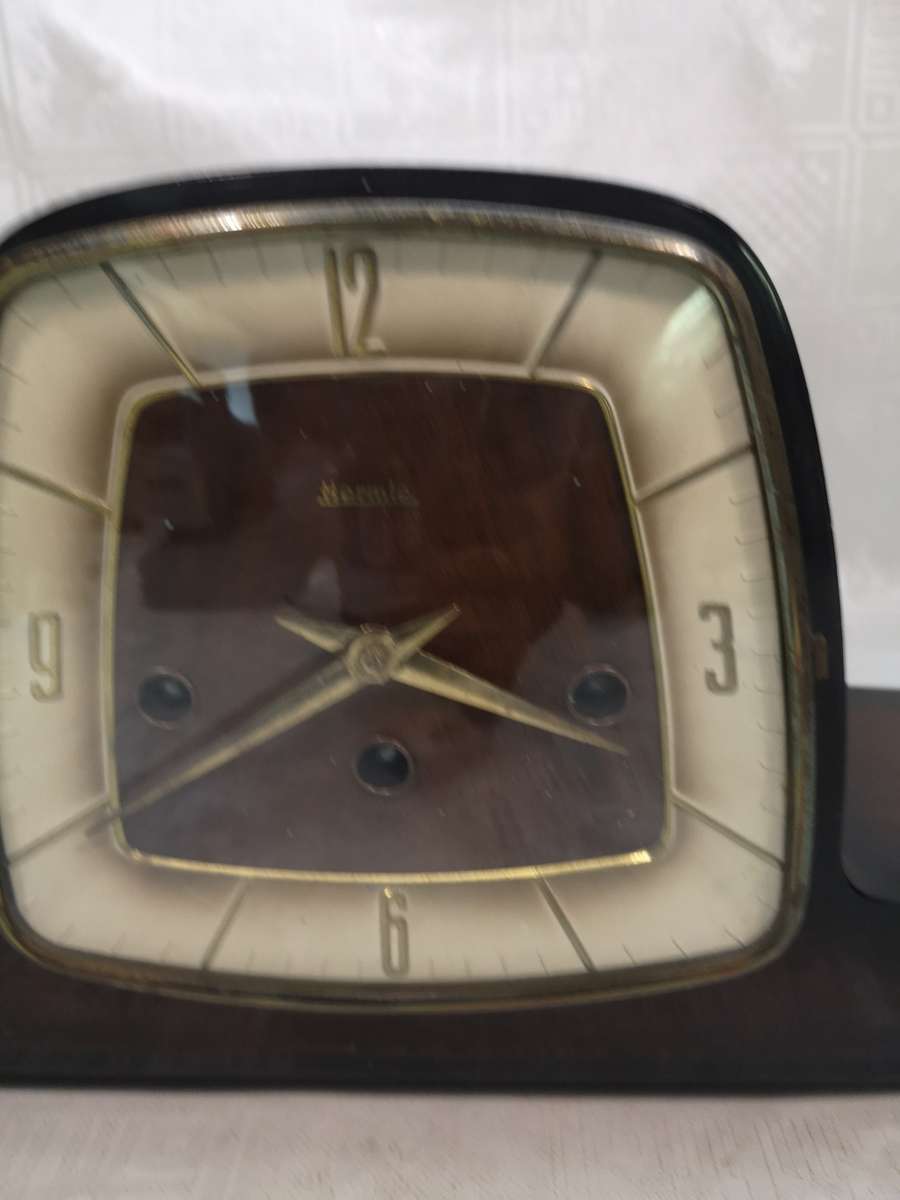 Vintage Franz Hermle table clock